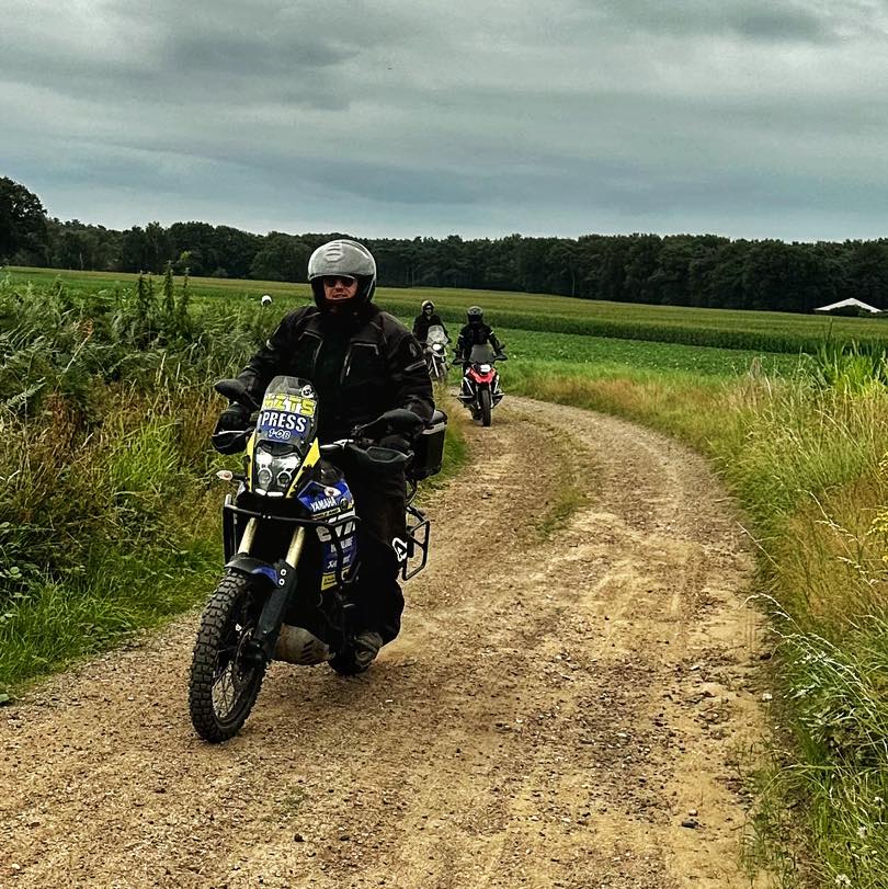 Endurofun Gravel training 2024 - start Motorhuis Felix en Jos 08